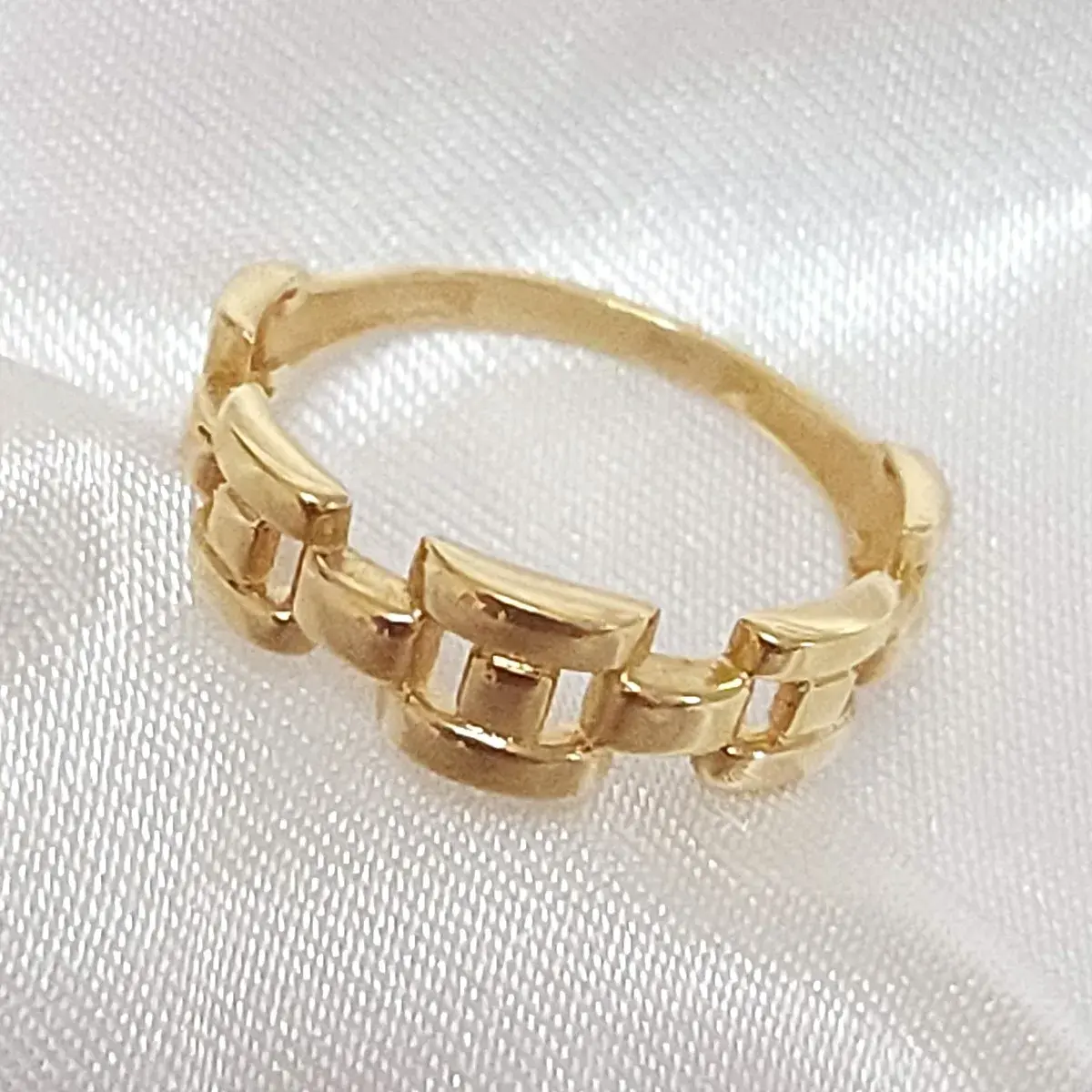 Chain Link Ring