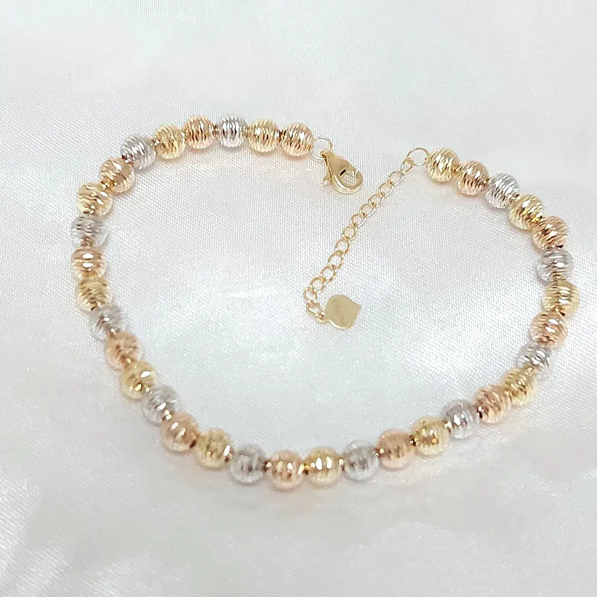 Tri-Colour Bead Bracelet