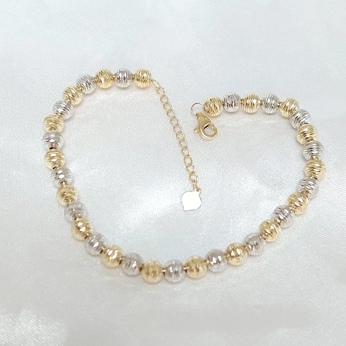 Two-Tone Bead Bracelet